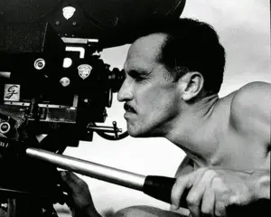 NOFILMEU: DE BUÑUEL A LYNCH. JUGAR AMB EL SENTIT NOFILMEU: DE BUÑUEL A LYNCH. JUGAR AMB EL SENTIT