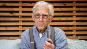 THEODOR KALLIFATIDES A LA NOLLEGIU DEL CLOT THEODOR KALLIFATIDES A LA NOLLEGIU DEL CLOT