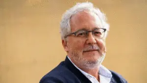 HÉCTOR ABAD FACIOLINCE PRESENTA SALVO MI CORAZÓN, TODO ESTÁ BIEN