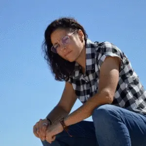 SARA J.TRIGUEROS DIU ARKHÉ ACOMPANYADA DE MARIA ANTÒNIA MASSANET SARA J.TRIGUEROS DIU ARKHÉ ACOMPANYADA DE MARIA ANTÒNIA MASSANET