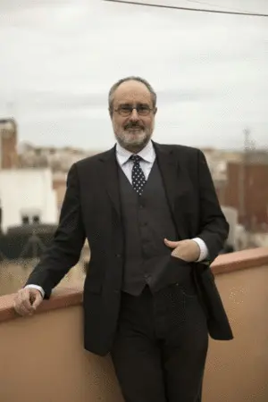 DIÀLEG AMB ANTONIO BAÑOS BONCOMPAIN A PROPÒSIT DE DIÀLEG AMB ANTONIO BAÑOS BONCOMPAIN A PROPÒSIT DE