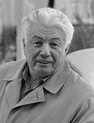 LITERATURA RUSSA: MOSCÚ 2042 DE VLADIMIR VOINÓVICH