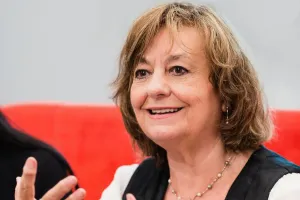 ANA BLANDIANA DIU LA SEVA POESIA