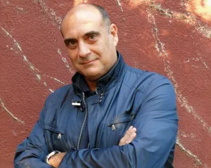 XAVIER BOSCH PRESENTA DIAGONAL MANHATTAN