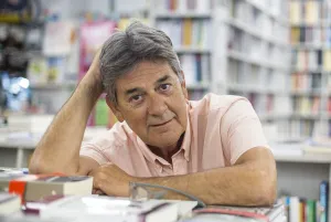 GUILLEM TERRIBAS PRESENTA UN REGAL PER A LA MARTINA