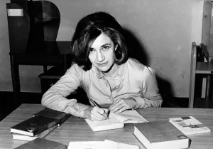 LUCIÉRNAGAS DE ANA MARÍA MATUTE. LITERATURA CASTELLANA 2025-2026