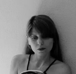 LA EDAD INFINITA DE MÍRIAM REYES. CLUB DE LECTURA LATINOAMERICANA 2026-2027