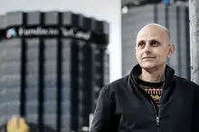 RAFA BURGOS PRESENTA LA CAIXA. UNA HISTÒRIA MAI NO EXPLICADA